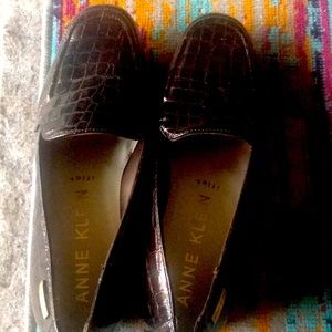 Women’s brown croc patent leather loafers